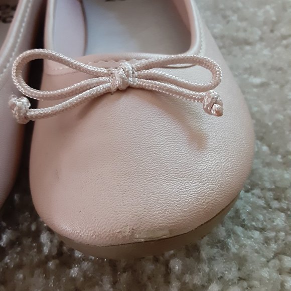 Zoe & Zac pink ballet style flats, size 1 1/2. - Picture 3 of 4